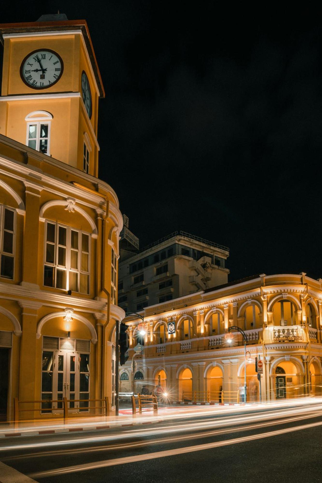 Hotel Horange Phuket Town Esterno foto